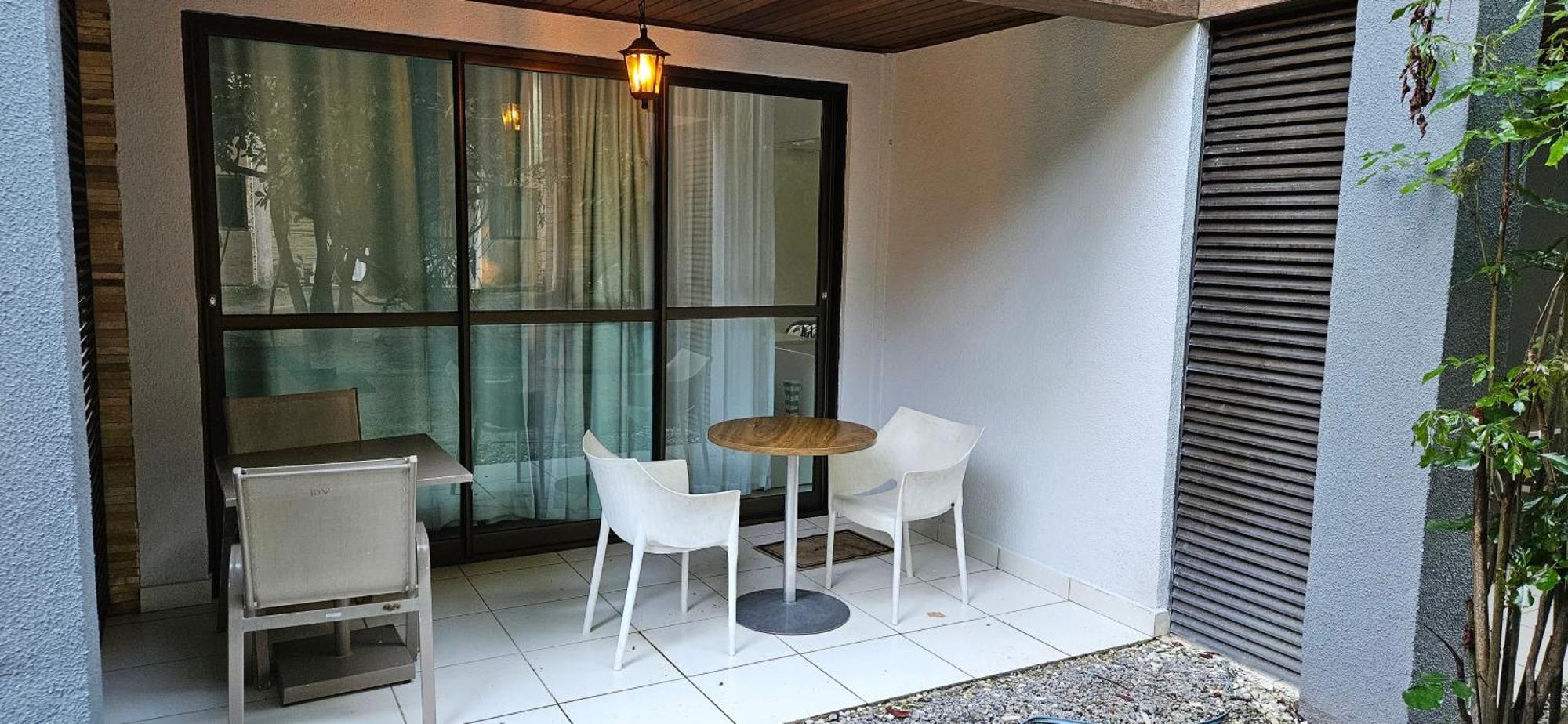 Iloa Apartment *